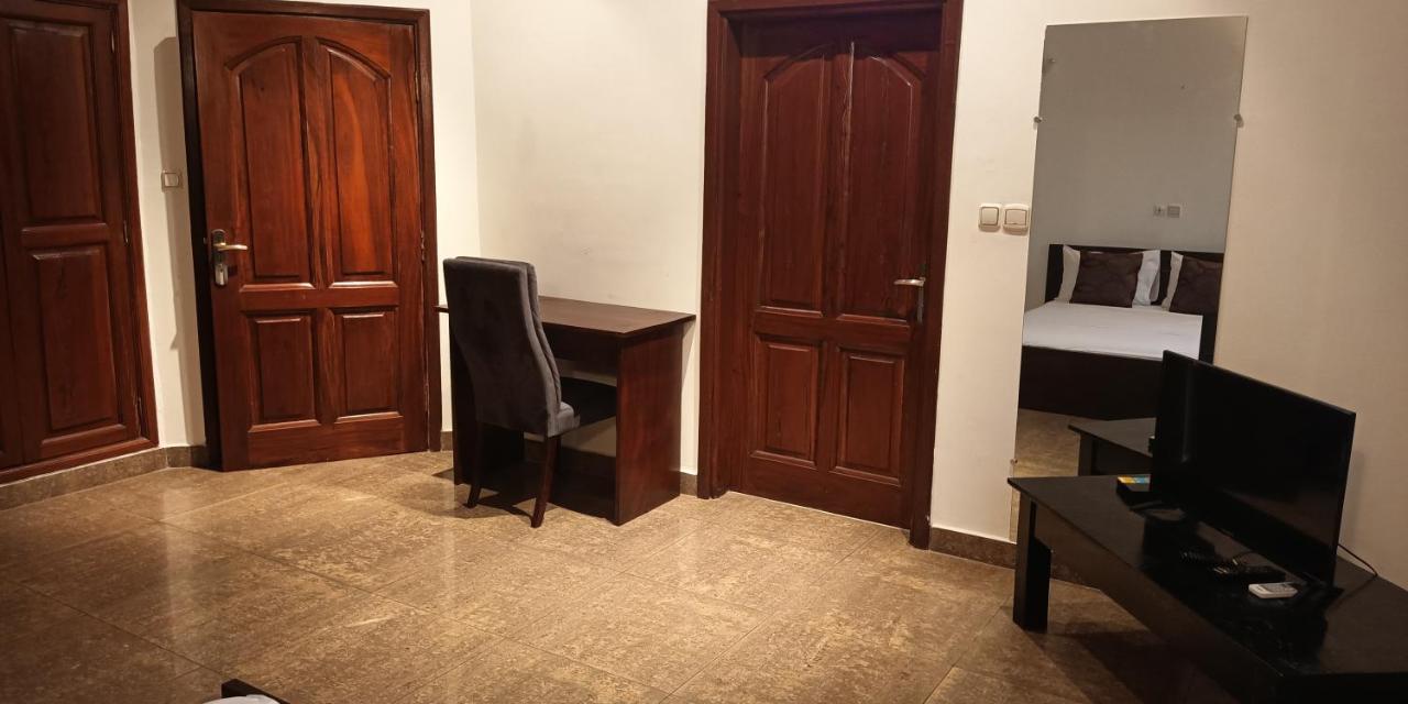 L'Address Hotel Cotonou Eksteriør billede