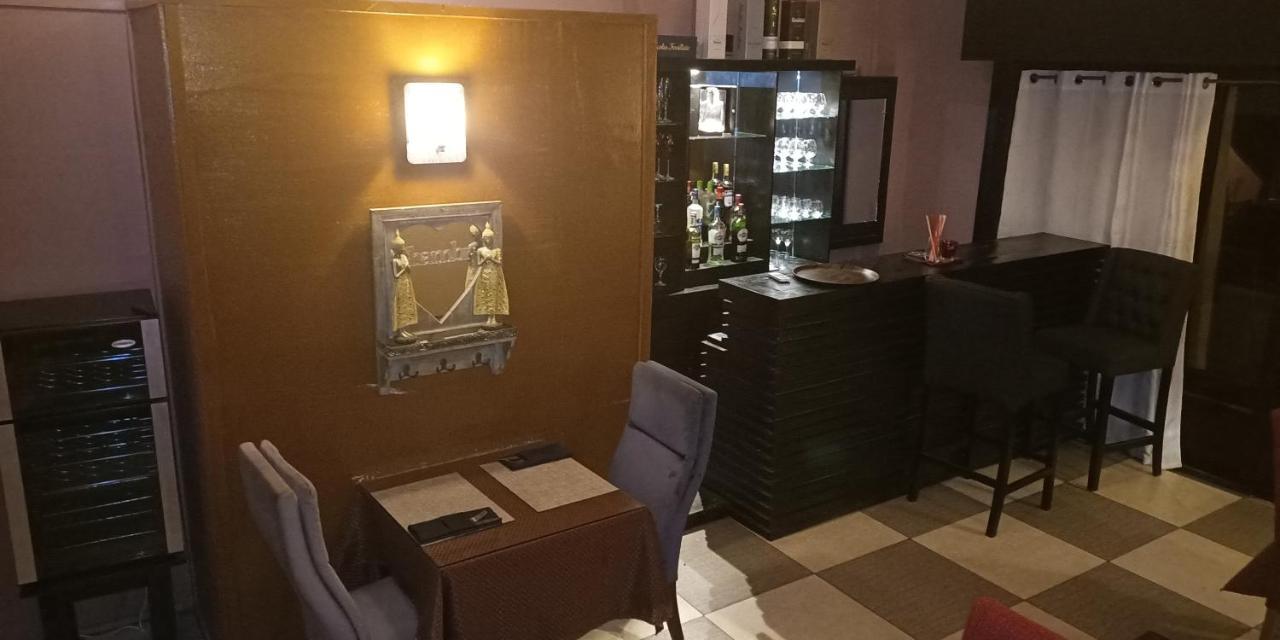 L'Address Hotel Cotonou Eksteriør billede