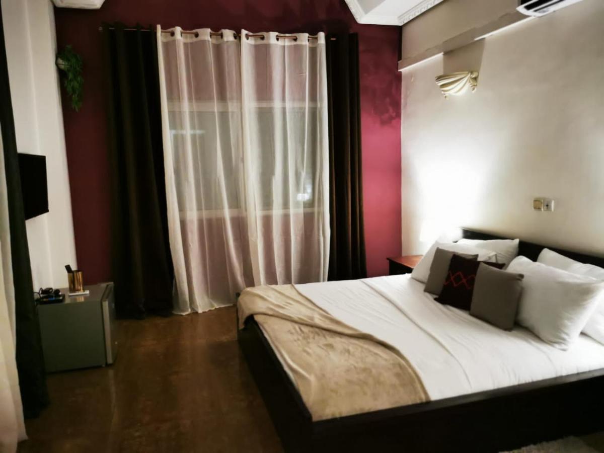 L'Address Hotel Cotonou Eksteriør billede