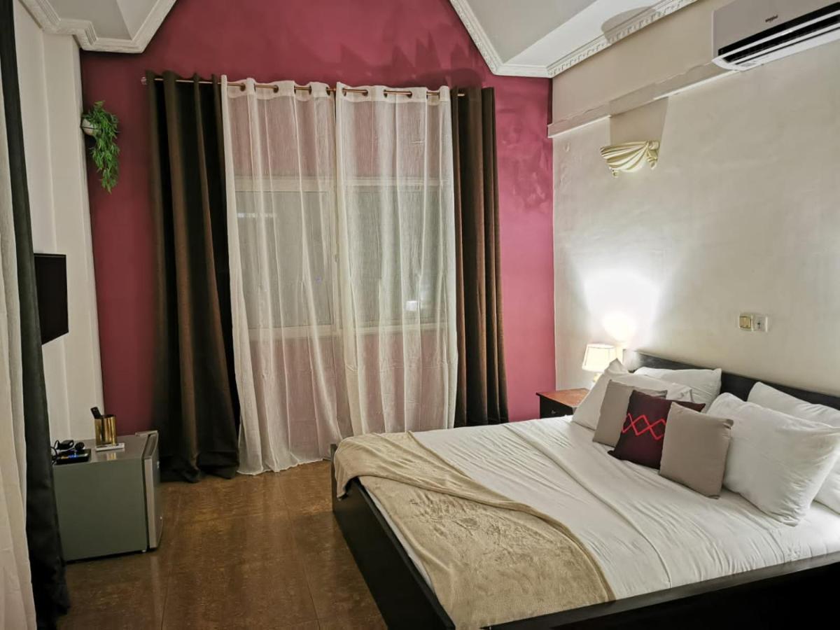 L'Address Hotel Cotonou Eksteriør billede