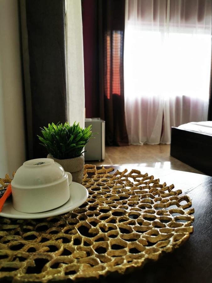 L'Address Hotel Cotonou Eksteriør billede