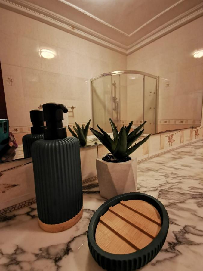 L'Address Hotel Cotonou Eksteriør billede