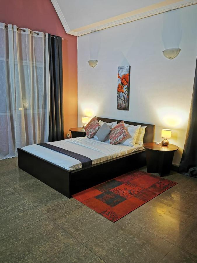 L'Address Hotel Cotonou Eksteriør billede